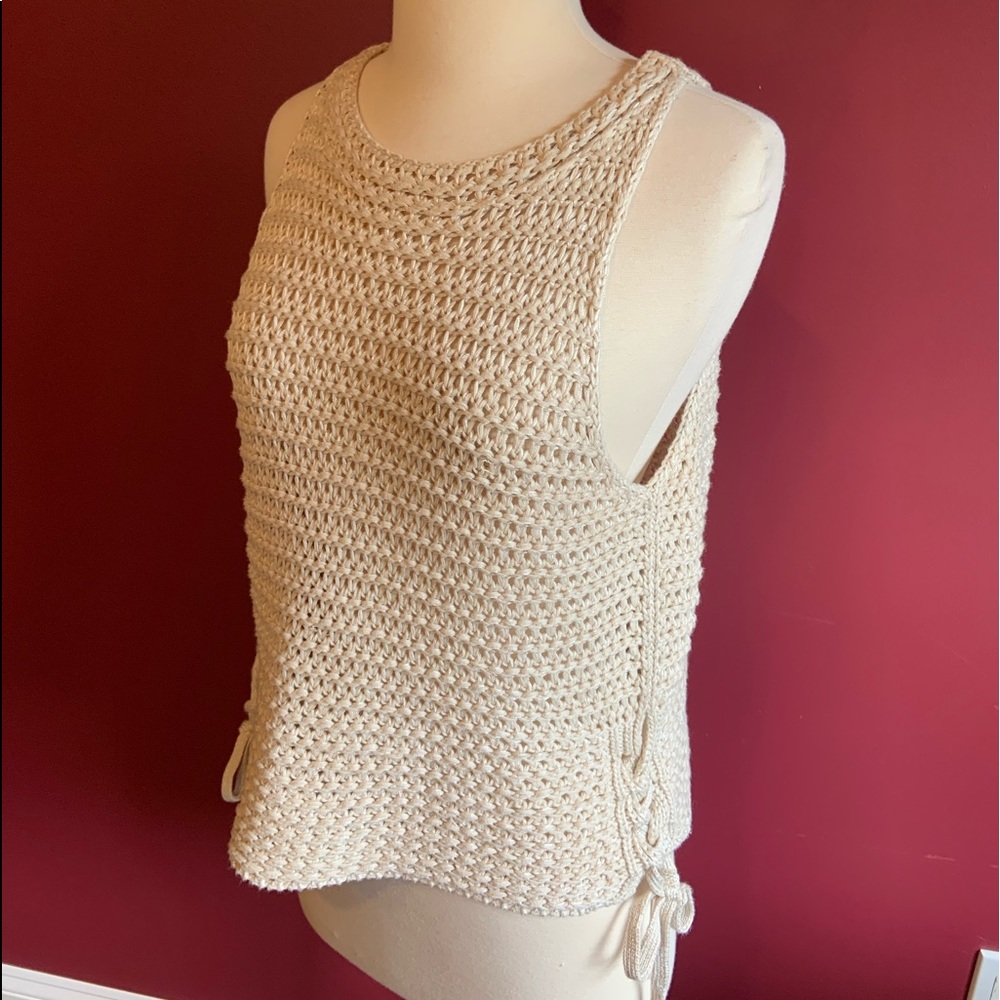 Gap cream side lace up tank sweater sz S